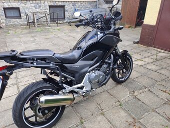 HONDA NC700X - 3