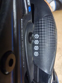 Dětské kolečkové brusle - rostoucí - 3