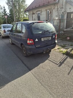 Renault scenic 1.4 70 kw - 3