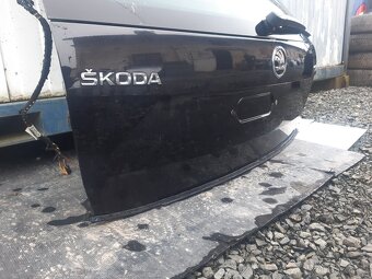 Páté dveře Škoda Octavia 3 kombi - 3