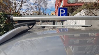 Pricniky Thule na Golf variant a Octavie combi - 3