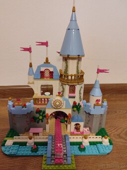 Lego zámek Popelky - 3