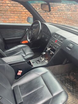 Mercedes w202 - 3