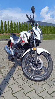 Honda CB 125 F - 3