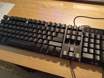 Herni klavesnice connect ckb3590 - 3