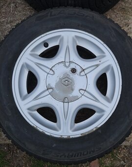 15" zimní pneu 6mm - Renault 195/65 R15 - DOT4221 - Laguna - 3