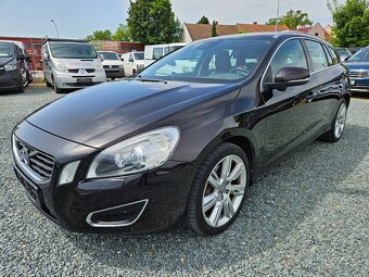 VOLVO V60 2.4 D5 158KW 2013 - 3