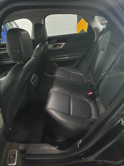 Jaguar XF 25t - 3