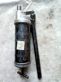 Mazací lisy - 3