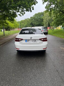 Škoda Superb 2.0 TDI 110kW TOP STAV - 3