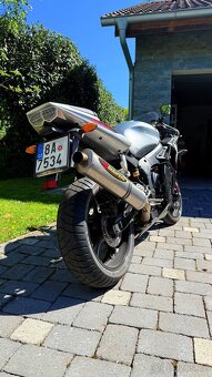Yamaha r6 - 3