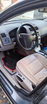 Volvo v50 - 3