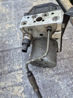 Prodam ABS jednotku BMW  002 - 3