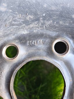 Zimní kola 185/55/R15 - 3
