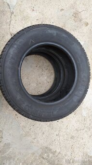 KLEBER 225/65R16C -8mm-DOT 2822 - 3