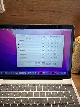 Macbook 12" , 2017 , 8/256 GB - 3