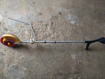 Ruční secí stroj - 3