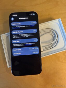 iPhone 16 Pro 256 GB – perfektní stav - 3
