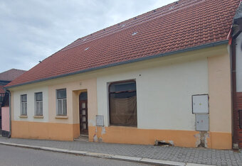 Prodej domu v centru Nepomuku - 3