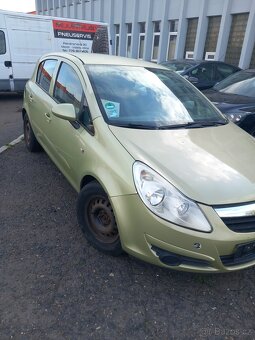 Opel corsa - 3