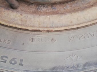 Prodám zimní gumy - 3