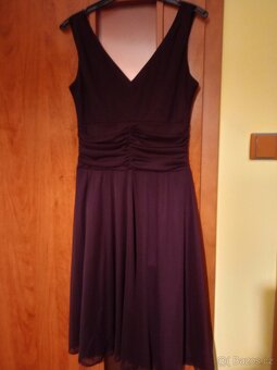 Prodám hezké společenské šaty - 3