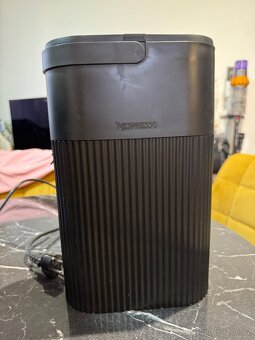 Nespresso Vertuo + Koš na kapsle - 3