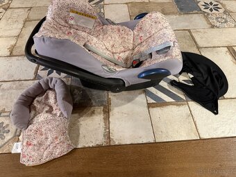 Autosedačka Maxi-Cosi vajíčko - 3