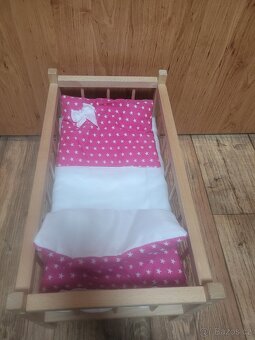 Nádherná postýlka pro panenku - 3