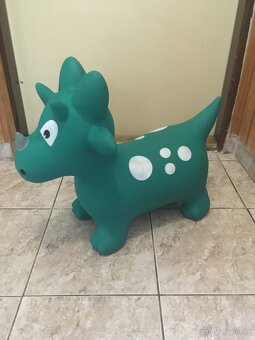 Nafukovací hopsalo dino - 3