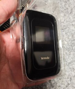 Tenda 4G185 - WiFi Mobile 4G LTE Hotspot modem, powerbanka - 3