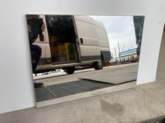 Zrcadlo nástěnné kulaté a hranaté, kus za 400 kč - 3