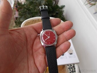 vzacne funkcni hodinky prim polstarek rok 1972 - 3