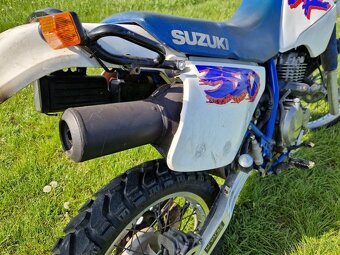 Suzuki DR 350 S - 3