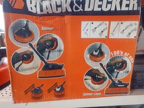 Prodám NOVÝ čistič ploch s nádobkou Black & Decker na tlakov - 3