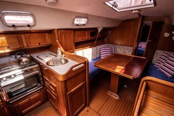 Plachetnice Bavaria 320 - 3