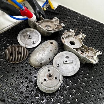 Aquablasting, vodní pískování, renovace automotodílů - 3