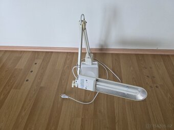 Stolní nebo noční lampa - lampička - svítidlo - 3