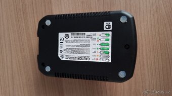 Nabíječka Motorola DP3400, DP3600, DP 4800 atd. - 3