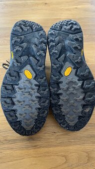 Hoka One One Speedgoat 4 GTX - 3