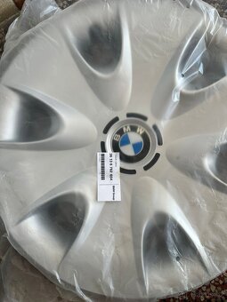 Poklice BMW - kryty kol - 3