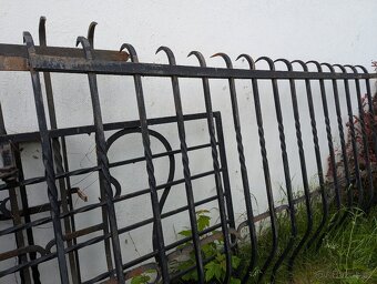 Prodám nádherné úmělecky kované mříže - 3