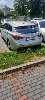 Prodám HYUNDAI i 40 combi - 3