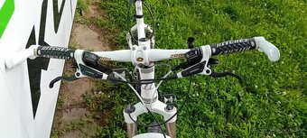Maxbike 26/17 Deore 3x9, Raidon na vzduchu - 3