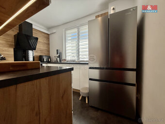 Prodej bytu 3+1, 57 m², Karviná, ul. tř. Těreškovové - 3