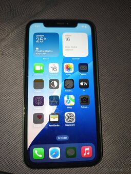 iPhone 11 - 3