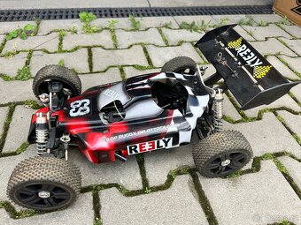 RC Buggy 1:8 reely na díly / zprovoznění - 3