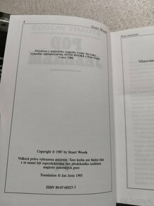 Pod jezerem - Stuart Woods - 3