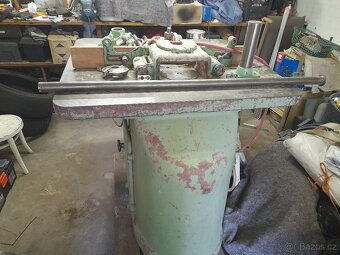 Spodní litinová fréza zn.TOS - 3