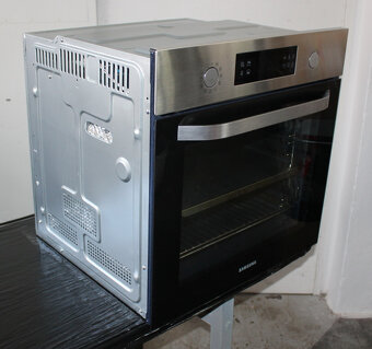 Elektrická trouba Samsung NV70M3541RS/EO - 3